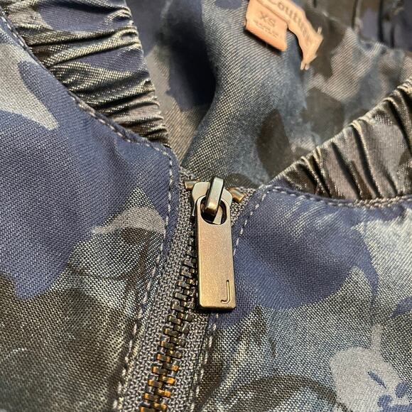 Juicy Couture Floral Camo Denim Chambray Jacket XS Lyocell Lightweight 90s Y2K - Picture 3 of 8